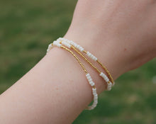 Load image into Gallery viewer, Cream & Gold Seed Bead Bracelet