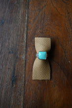Load image into Gallery viewer, Turquoise Stone Ring
