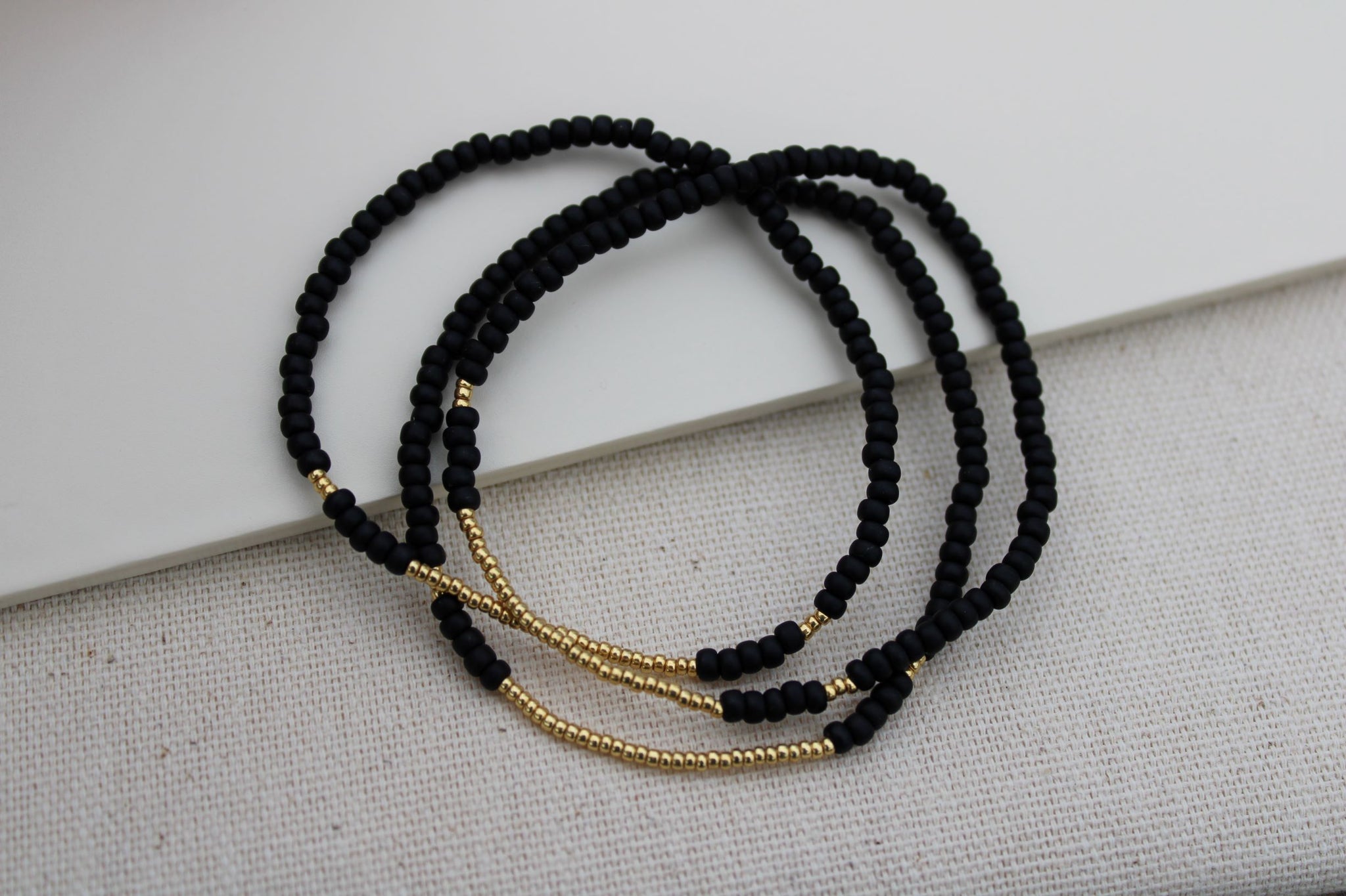 Black & Gold Seed Bead Bracelet – Wylie Grace Jewelry