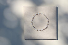Load image into Gallery viewer, Spaced Jade &amp; Gold Bracelet
