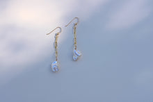 Load image into Gallery viewer, Single Pearl Drop Earrings in Gold
