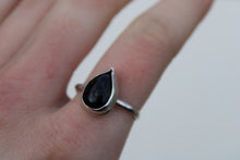 Load image into Gallery viewer, Pear Onyx Ring

