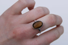 Load image into Gallery viewer, Oval Tigers Eye Ring
